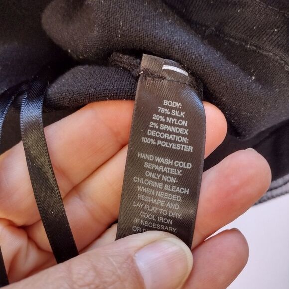 Silk White House Black Market bolero - Picture 4 of 7